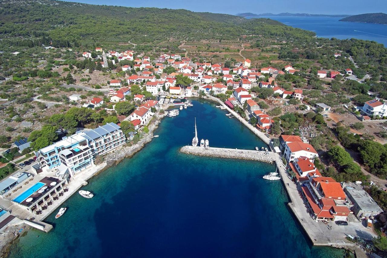Apartments With A Parking Space Bozava, Dugi Otok - 8108 Kültér fotó